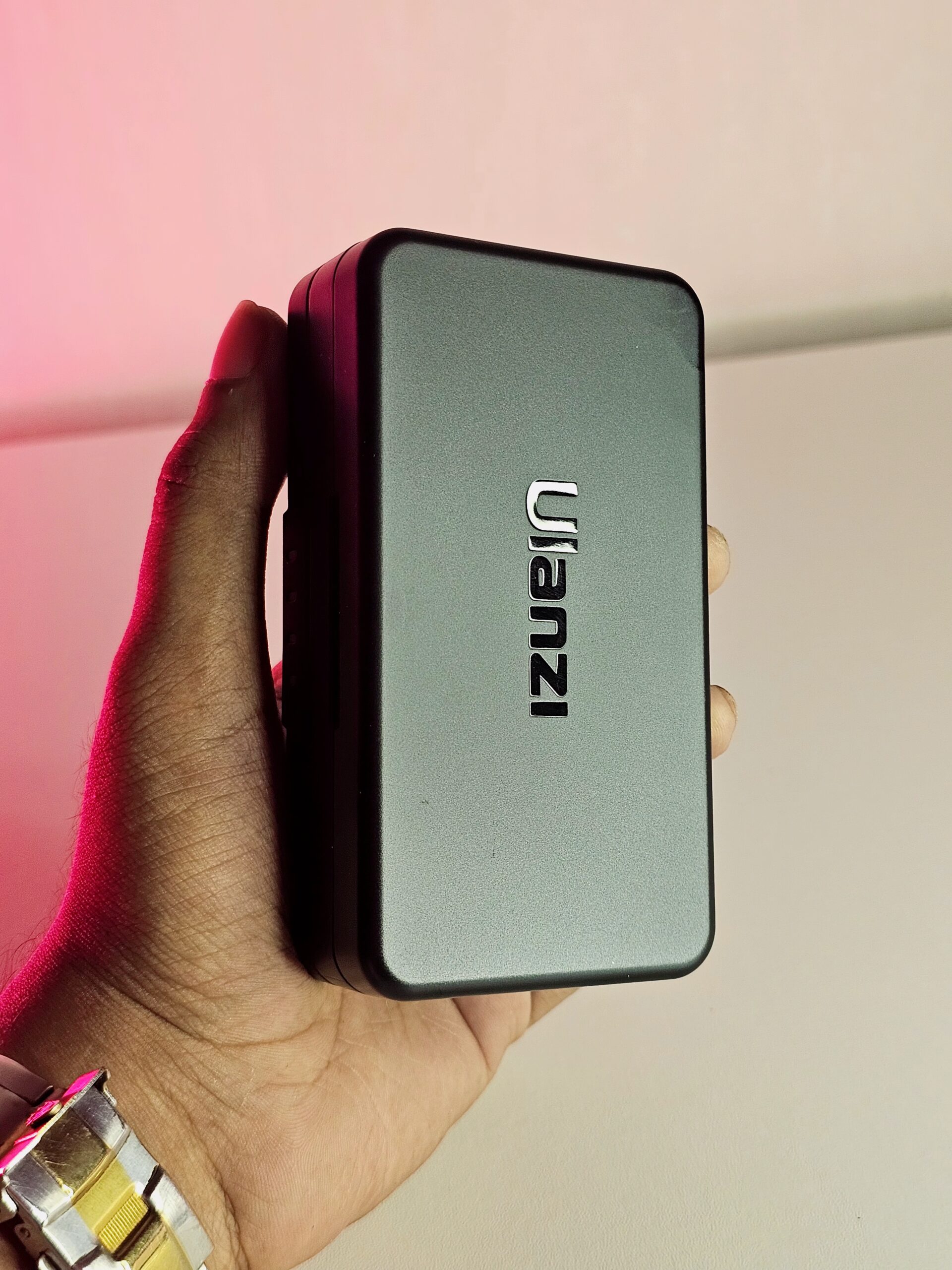 Ulanzi A100 Wireless Lavalier Microphone - Image 8